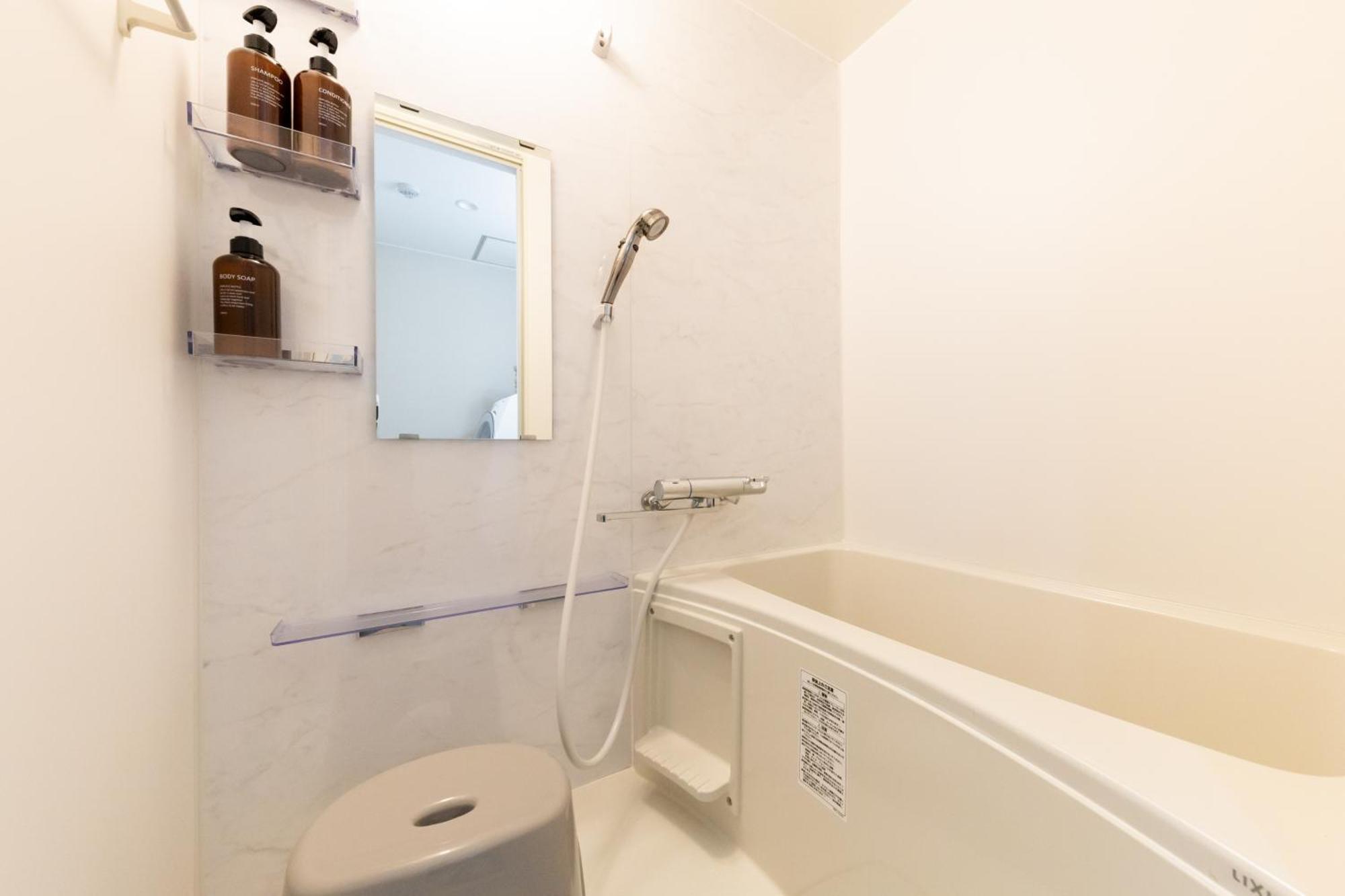 City Hotel Umeda Residence Osaka Bagian luar foto