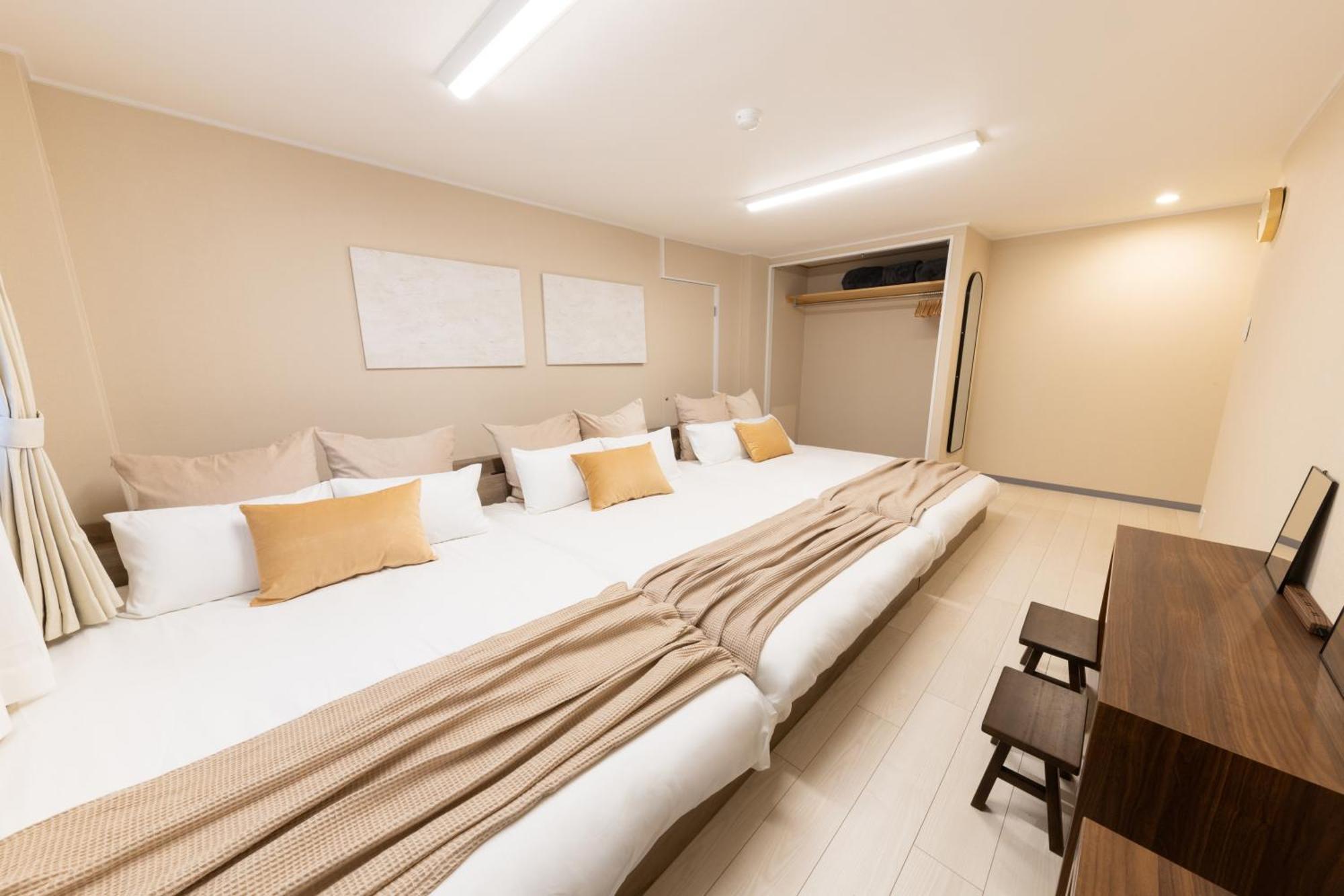 City Hotel Umeda Residence Osaka Bagian luar foto